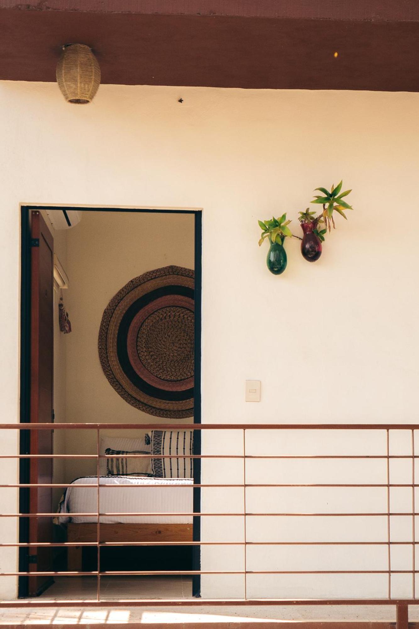סאיוליטה Nuiya Hoteles Centro מראה חיצוני תמונה