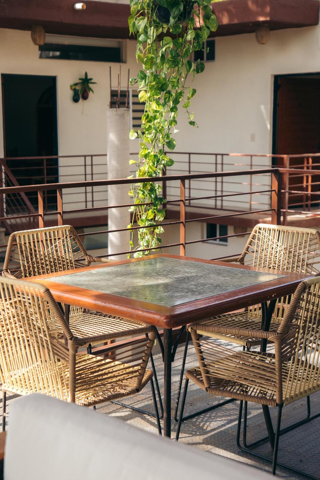 סאיוליטה Nuiya Hoteles Centro מראה חיצוני תמונה