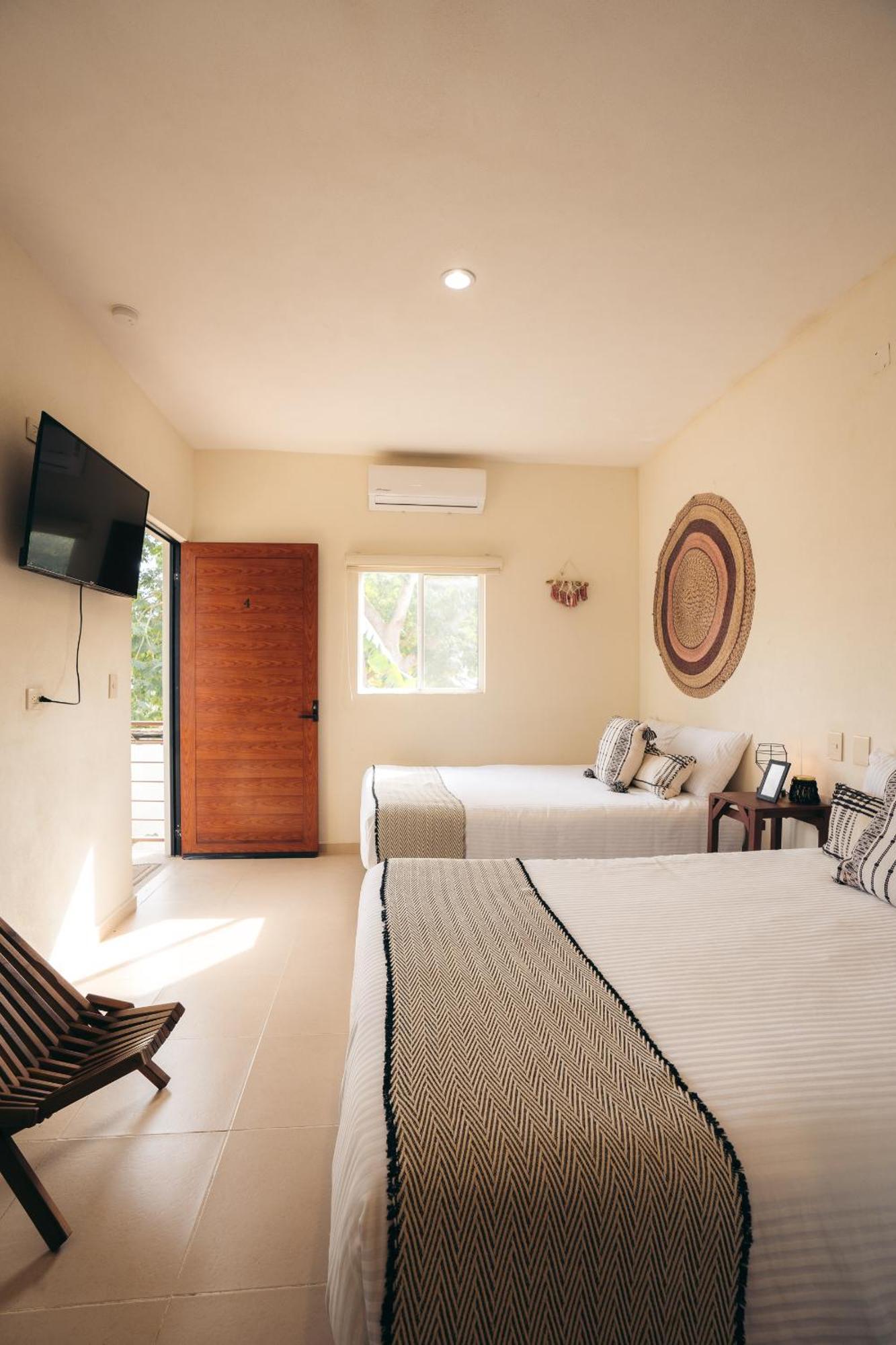 סאיוליטה Nuiya Hoteles Centro מראה חיצוני תמונה